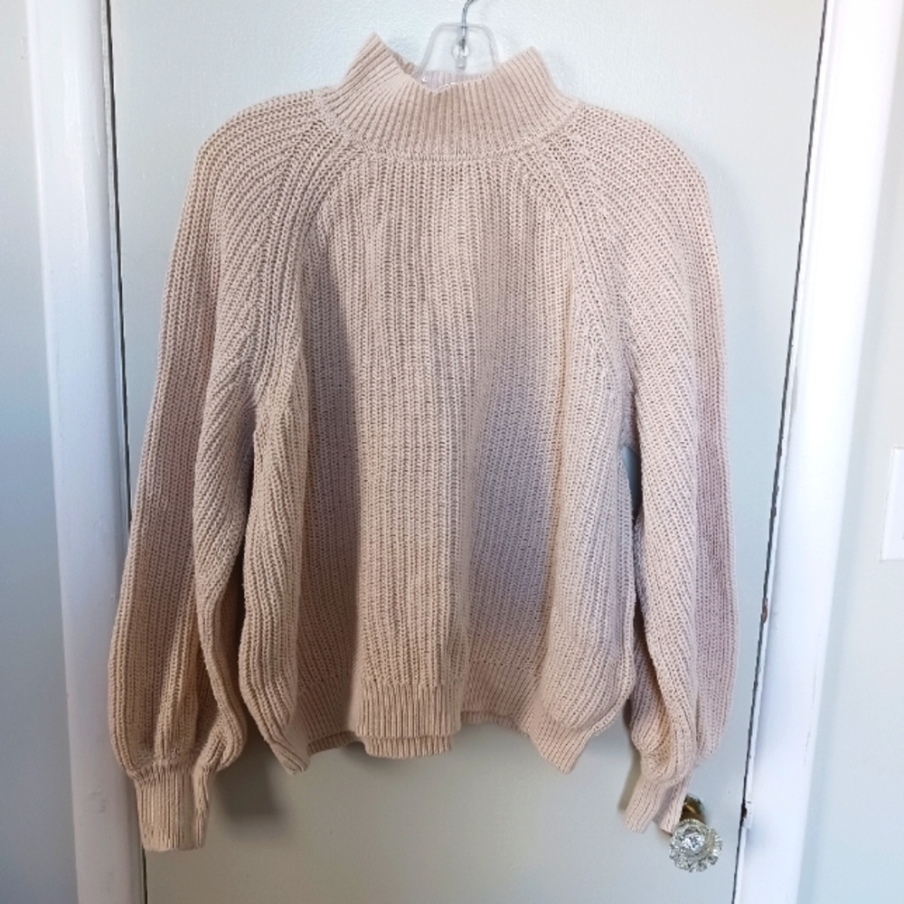 100%cotton sweater. High mockneck| GAP